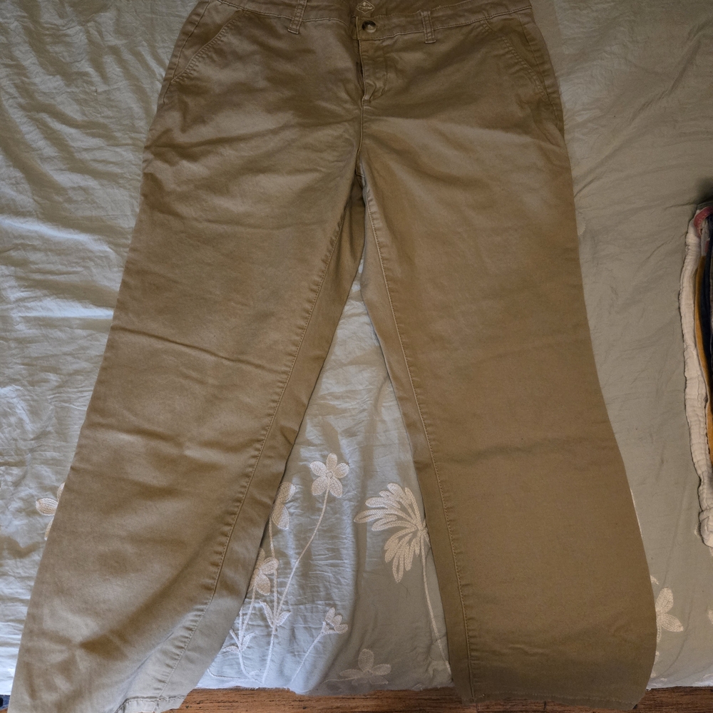 St. John's Bay Khaki Pants